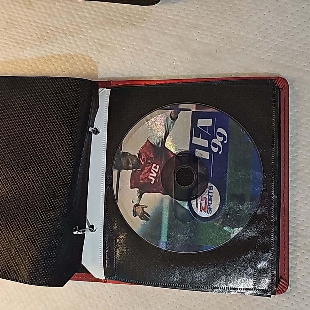 33 CD 💿  STORY - Picture 8 of 11